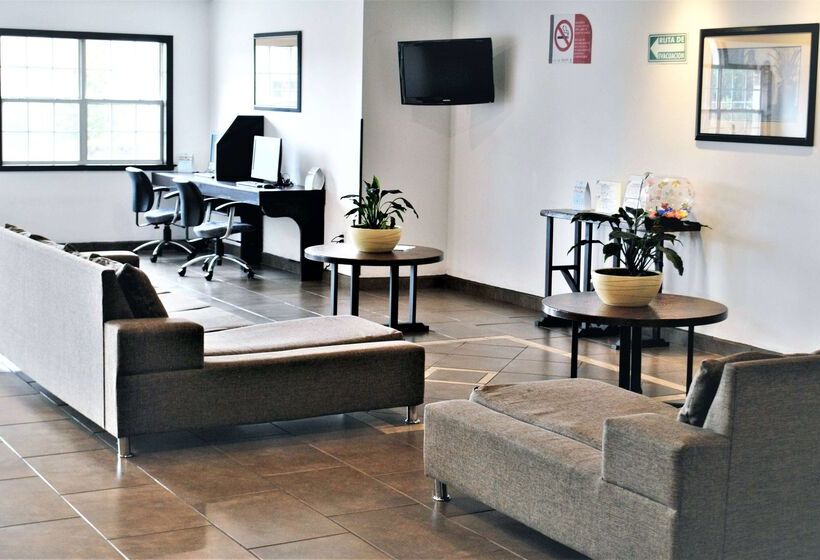 Microtel Inn And Suites By Wyndham Toluca