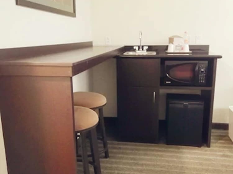 Microtel Inn And Suites By Wyndham Toluca