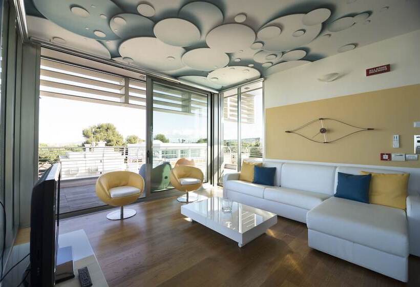 The One Hotel   Designed For Adults   Pet Lovers