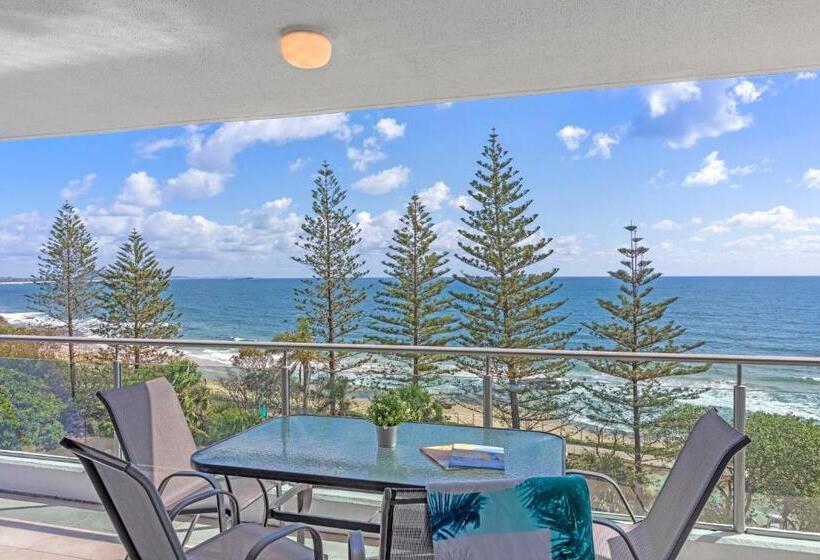 Northwind Beachfront Apartments