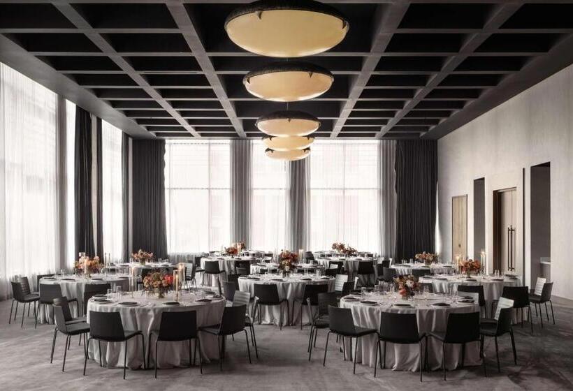هتل Thompson Austin, By Hyatt
