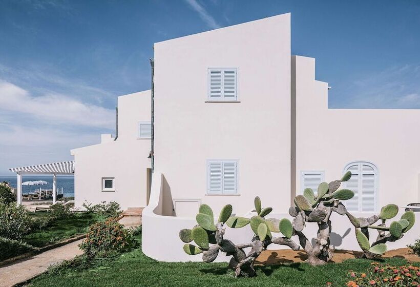 هتل Mangia S Favignana Resort