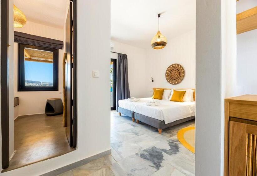 پانسیون Omilos Beachfront House