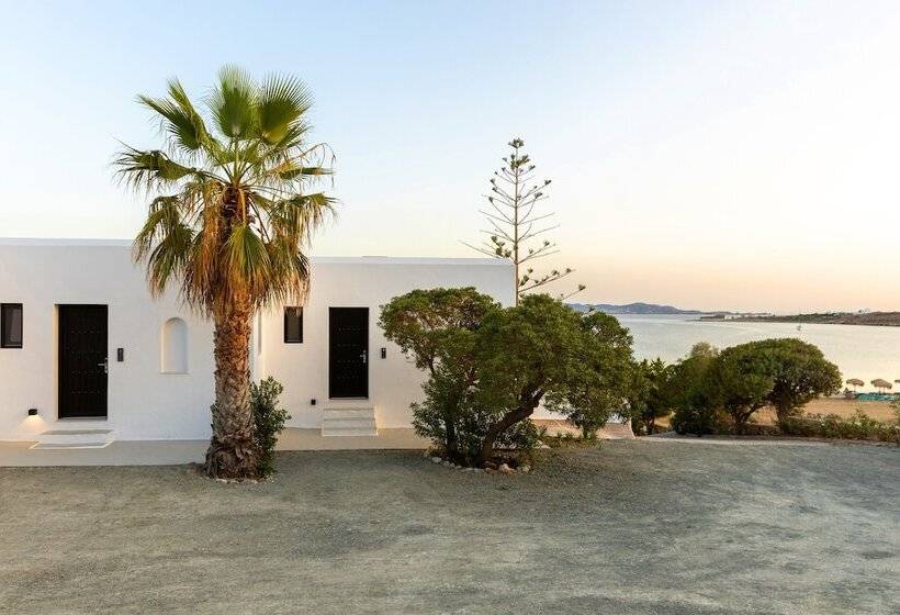 پانسیون Omilos Beachfront House