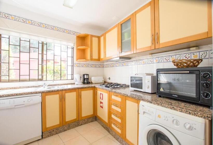 Capitalmoura Mouragolf Village