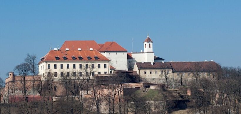 هتل Barcelo Brno Palace