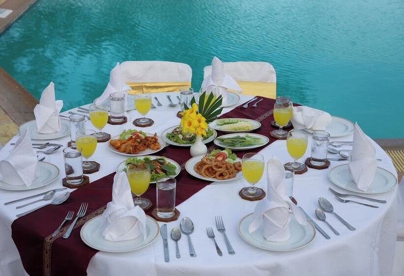 هتل Eurasia Chaam Lagoon