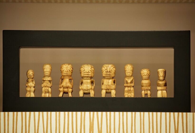 هتل Hilton Noumea La Promenade Residences