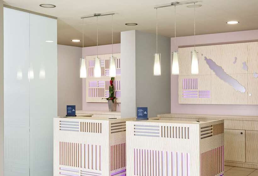 هتل Hilton Noumea La Promenade Residences