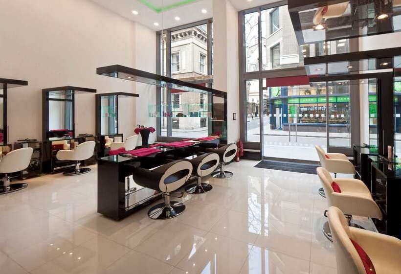 هتل Leonardo Royal London St Paul’s