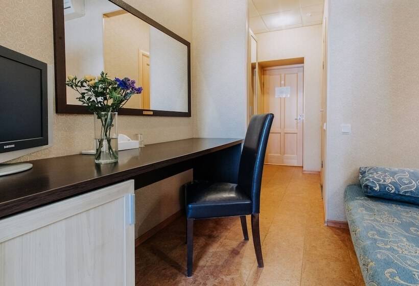 호텔 Nevsky Breeze