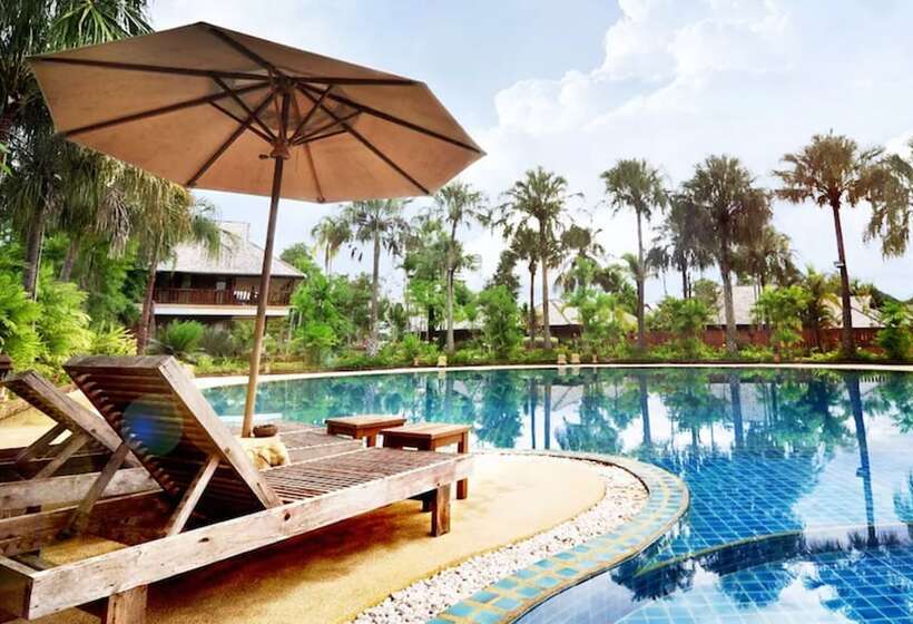 هتل Phowadol Resort And Spa
