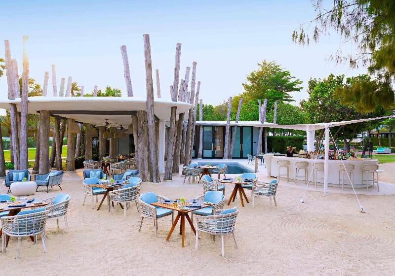 هتل So/ Sofitel Hua Hin