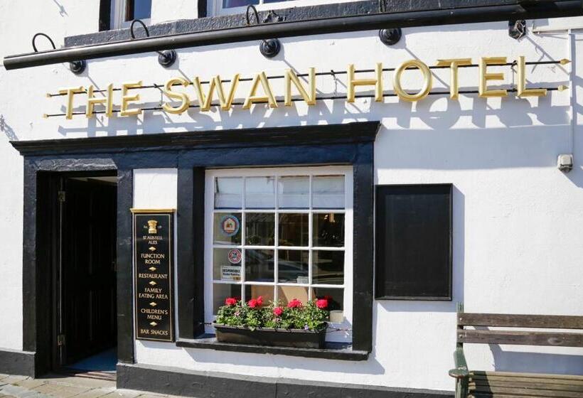 ホテル The Swan