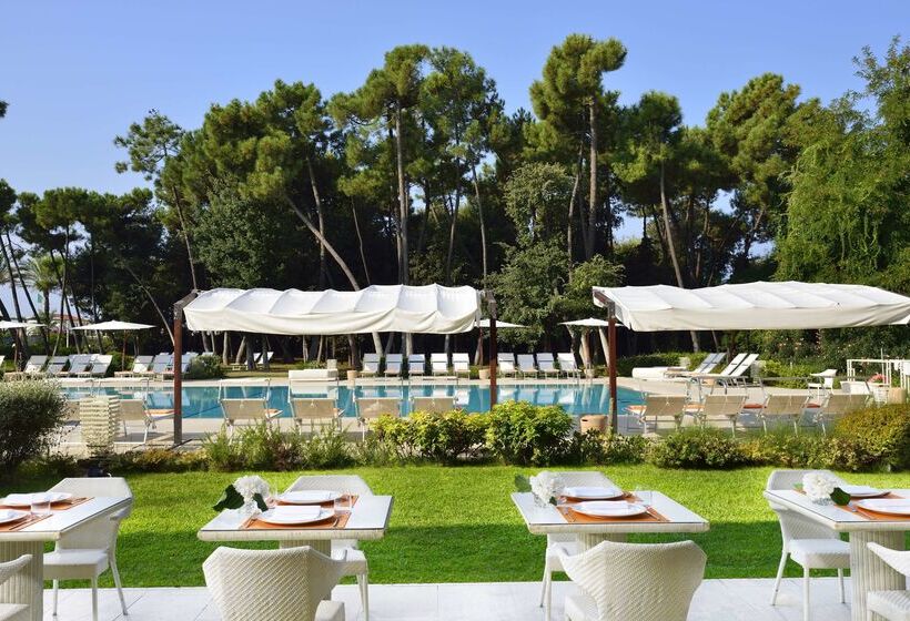 هتل Versilia Lido | Una Esperienze