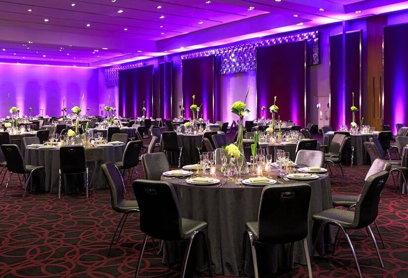 Отель W Santiago