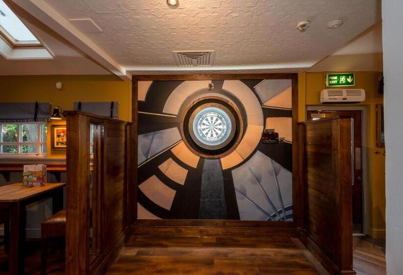 ホテル Wee Waif By Greene King Inns