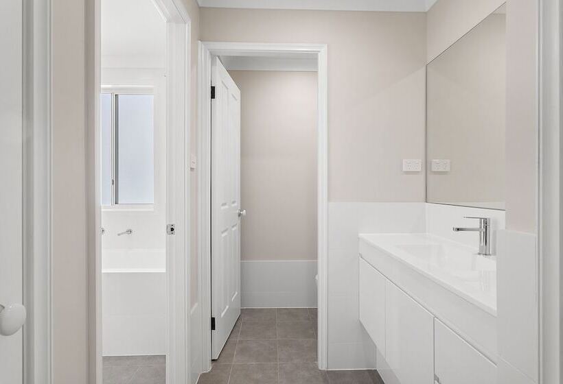 Harbourview 4