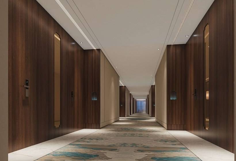 בית מלון כפרי Wyndham Xinyi Lotus Lake