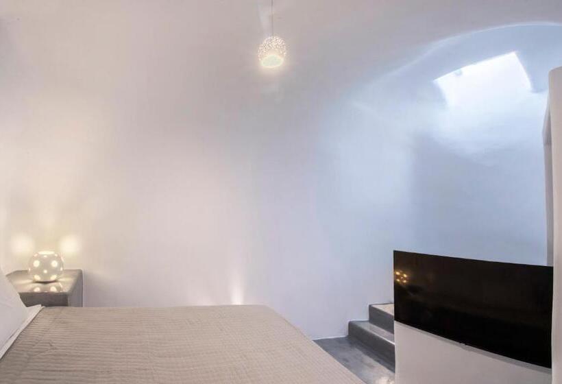 פנסיון Aqua Serenity Luxury Suites Santorini