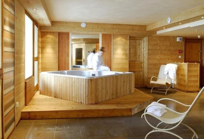 اقامتگاه Résidence Le Chalet Du Vallon