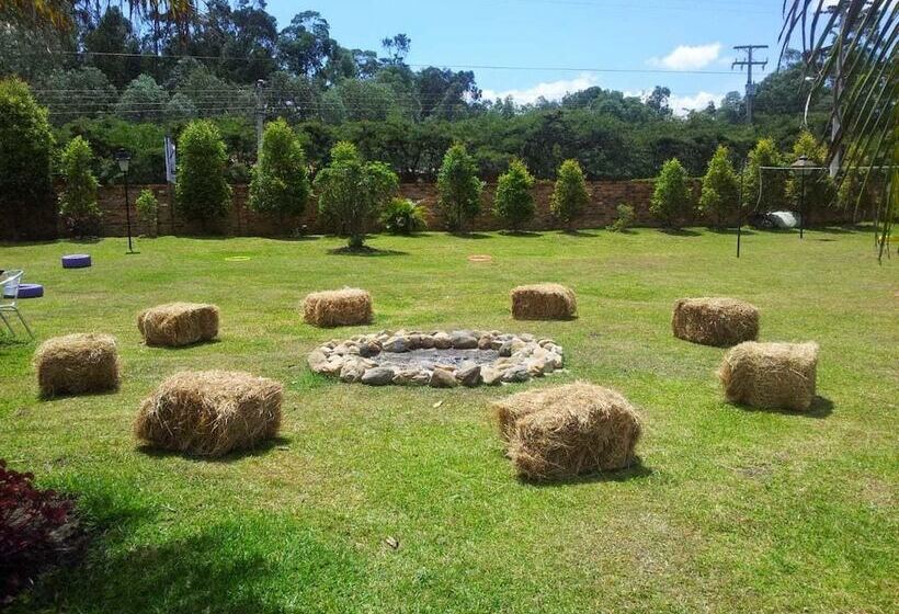 هتل Boutique La Carreta