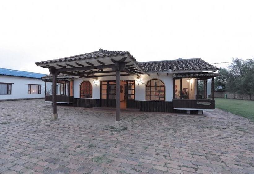 هتل Boutique La Carreta