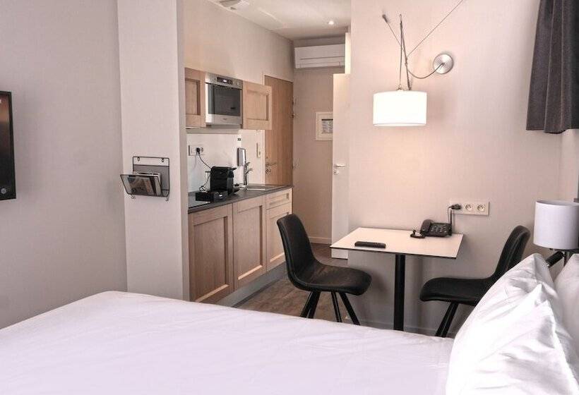 هتل Five Resort Cholet Centre
