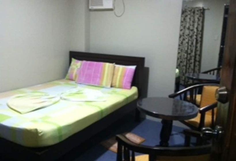 فندق Madid's Inn Beach Resort
