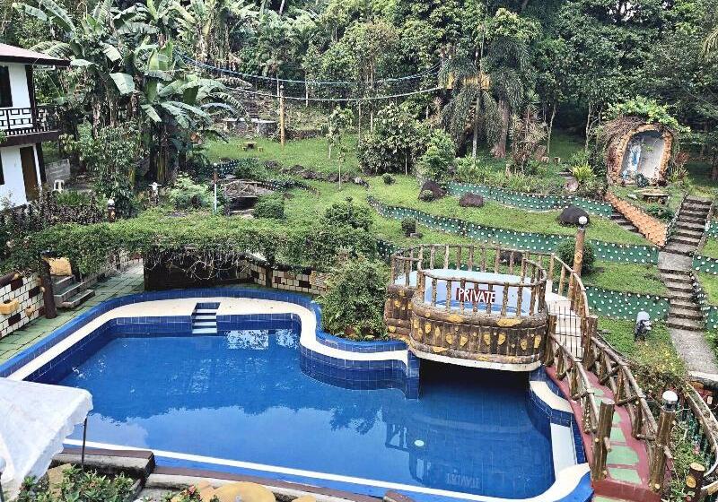 酒店 Mt. Maculot View Resort