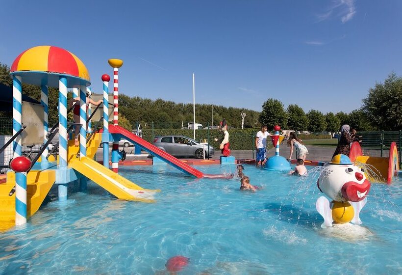 منتجع Holiday Park Klein Strand