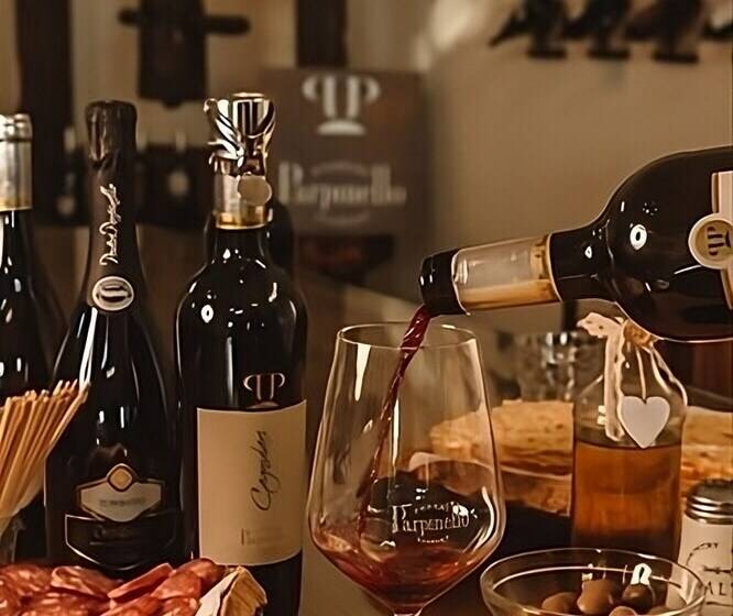 تختخواب و صبحانه La Vinia Bed&wine Experience   Adults Only