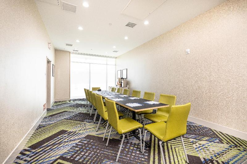 בית מלון כפרי Holiday Inn Express & Suites   San Jose Silicon Valley, An Ihg