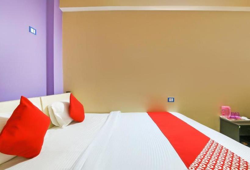 בית מלון כפרי Oyo 70909  Singh Palace