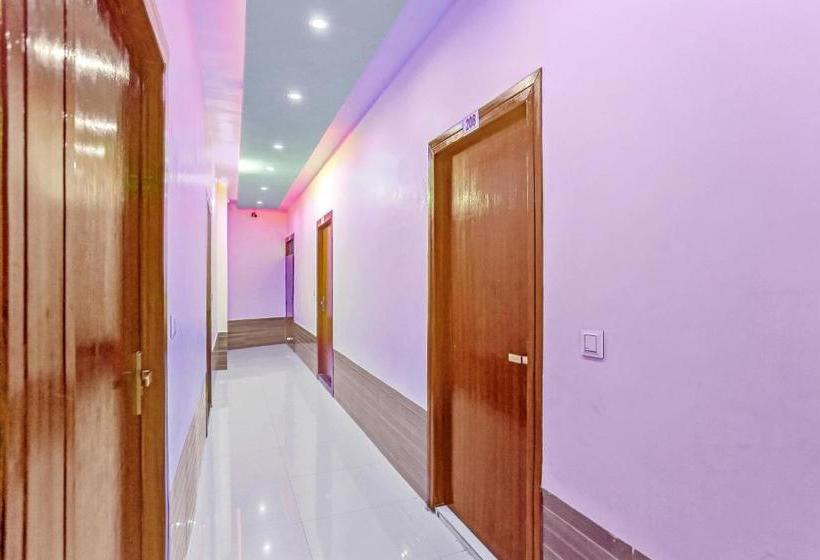 فندق Oyo 80778  Sajan