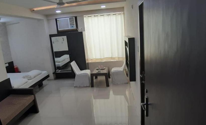 فندق Vamoose Sharda Resort
