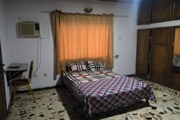 پانسیون Room In House   The Village Apartments, Gbagada O9o98o58ooo