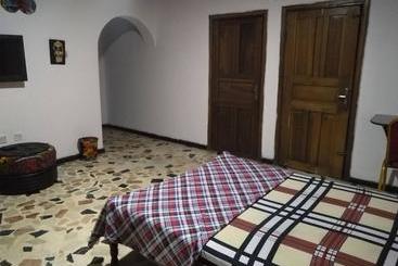 پانسیون Room In House   The Village Apartments, Gbagada O9o98o58ooo