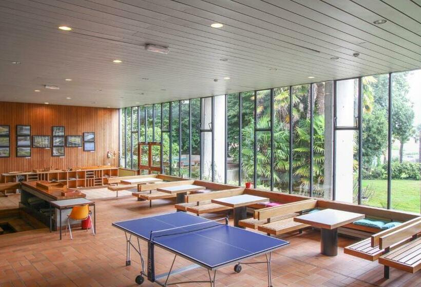 הוסטל Auberge De Jeunesse Du Moulin Blanc