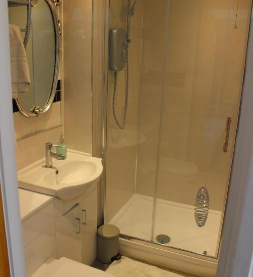 민박 Grosvenor House   Onsite Free Parking