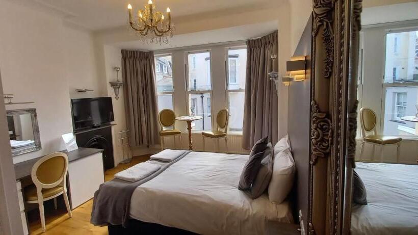 민박 Grosvenor House   Onsite Free Parking