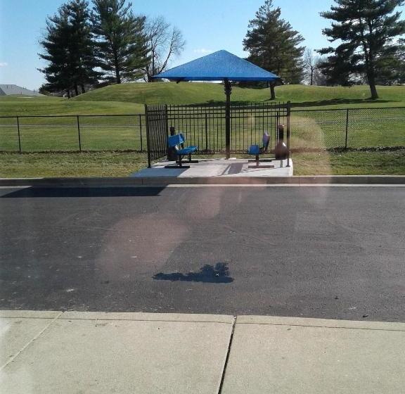 בית מלון כפרי Intown Suites Extended Stay Indianapolis In   Greenwood