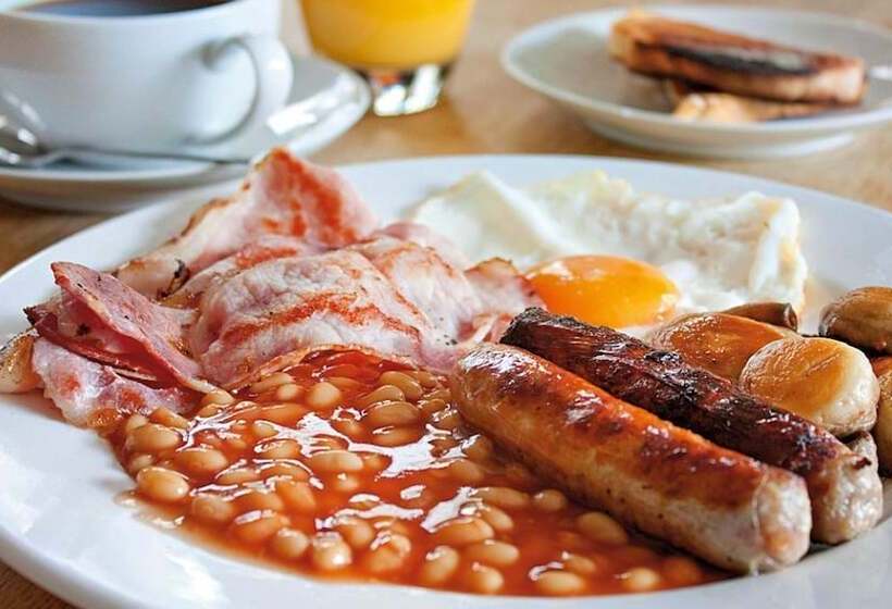 ホテル The Grand Harbour