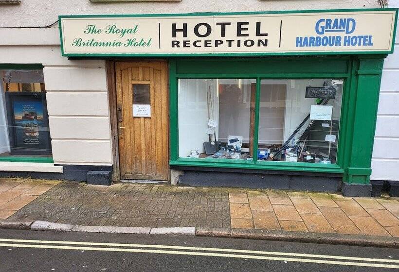 ホテル The Grand Harbour