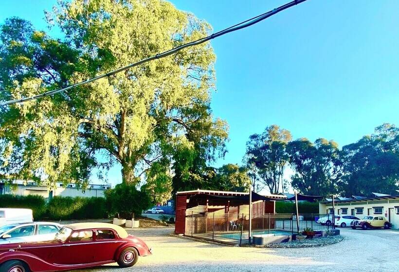 モーテル Auto Lodge Motor Inn