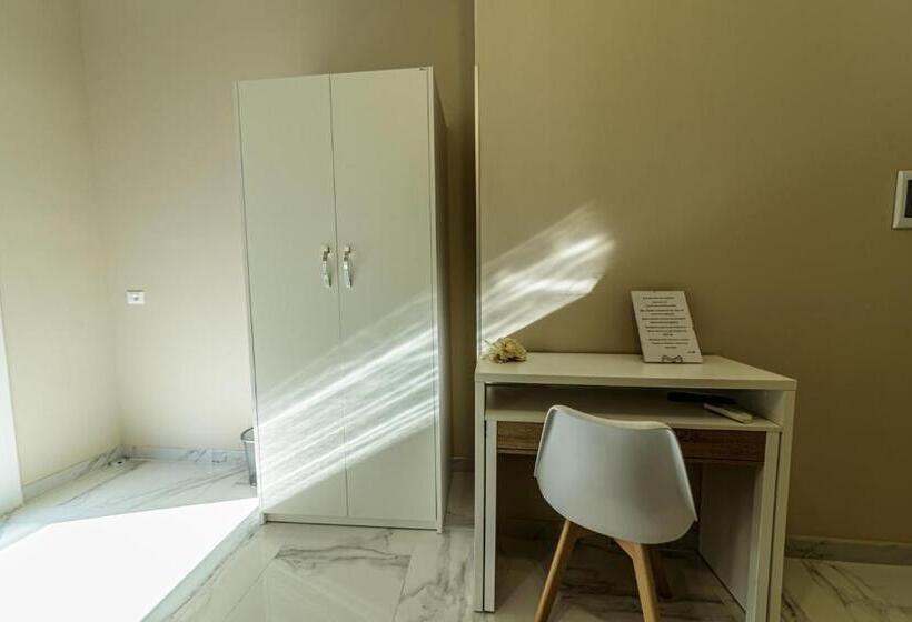 مبيت وإفطار Corleone Guesthouse
