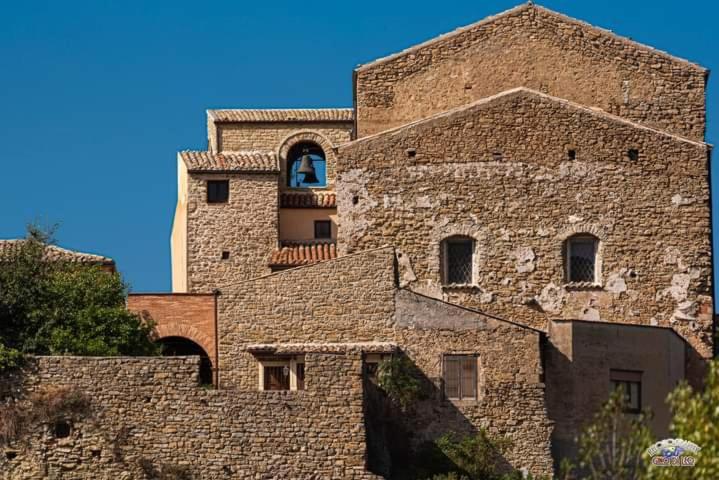 مبيت وإفطار Corleone Guesthouse