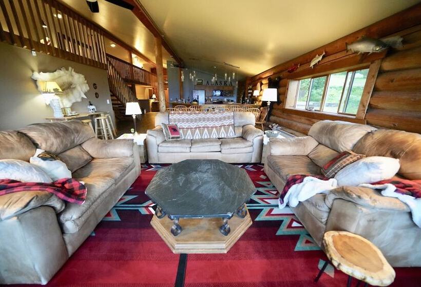 Flat Fish Lodge B&b And Event Center