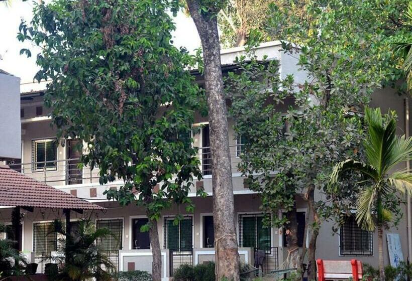 فندق Patel Cottage Beach Road Alibag