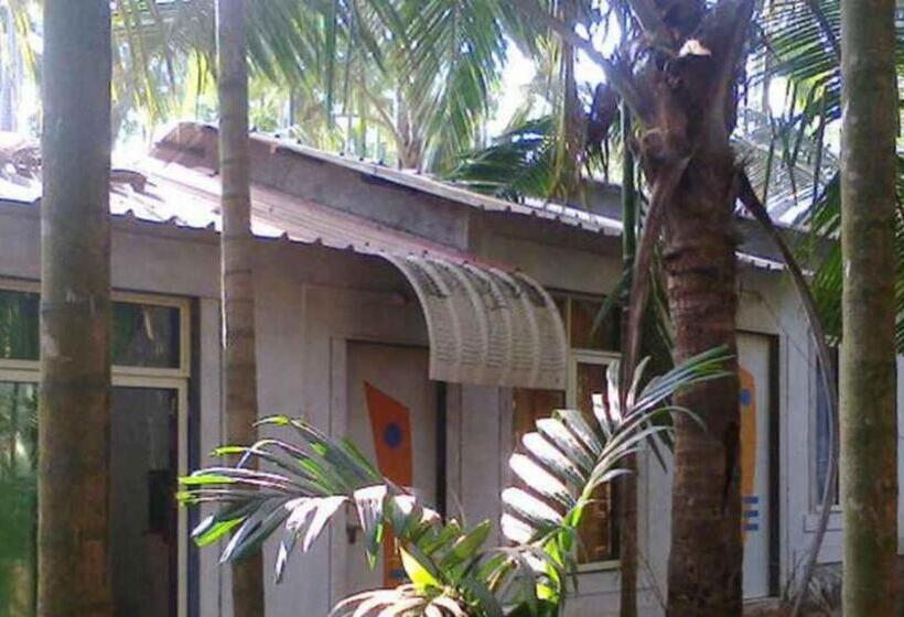 호텔 Swimming Pool Cottage Alibag With Meals